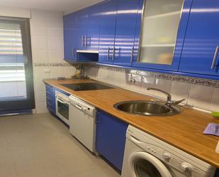 Kitchen of Flat for sale in Salamanca Capital  with Heating