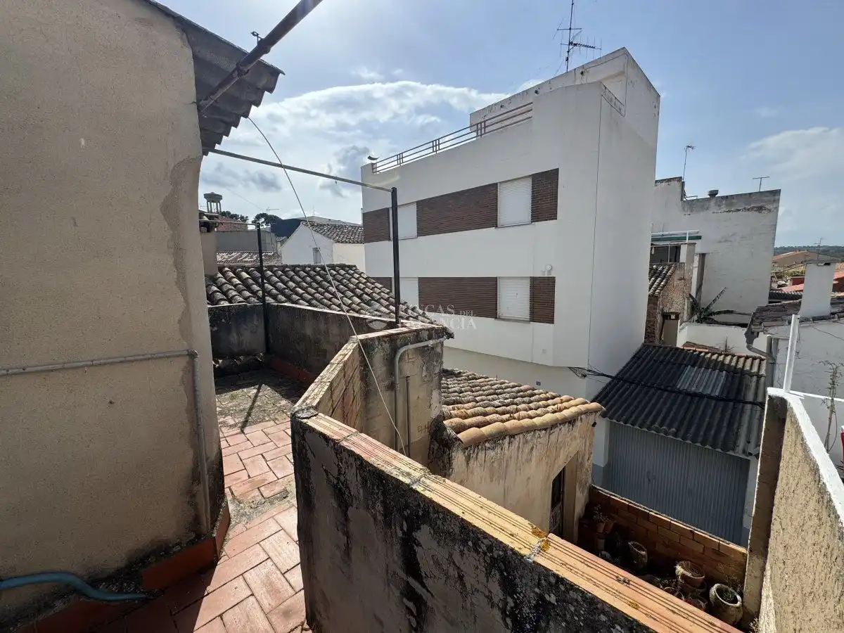 Vista exterior de Casa o chalet en venta en Soneja con Terraza, Trastero y Balcón