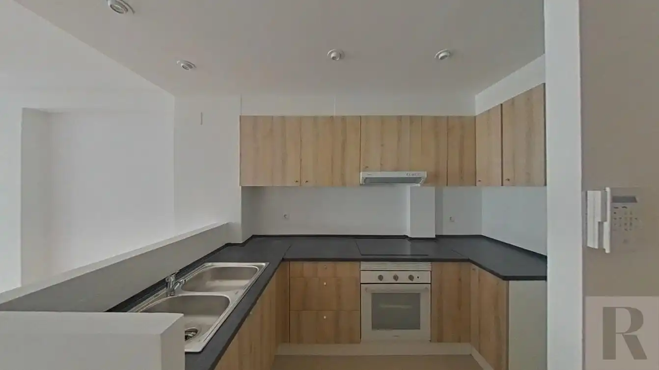 Kitchen of Study for sale in Sabadell