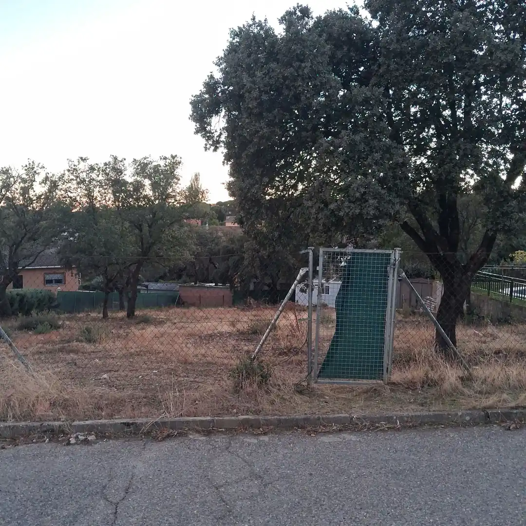 Residencial en venta en Villa del Prado, Madrid