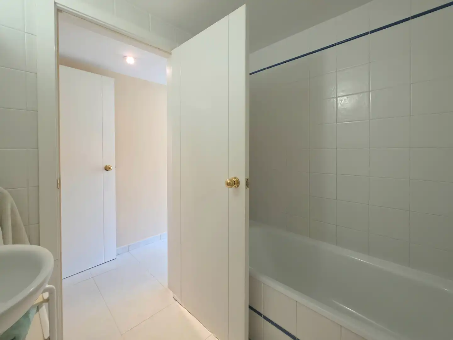 Bathroom of Flat for sale in Alicante / Alacant  with Private garden, Terrace and Swimming Pool
