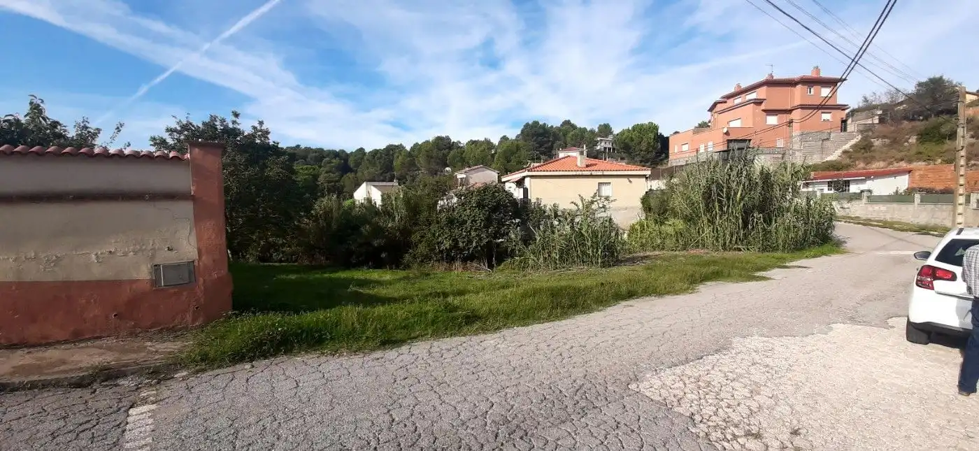Residential land for sale in Carrer Anoia, imagen 4