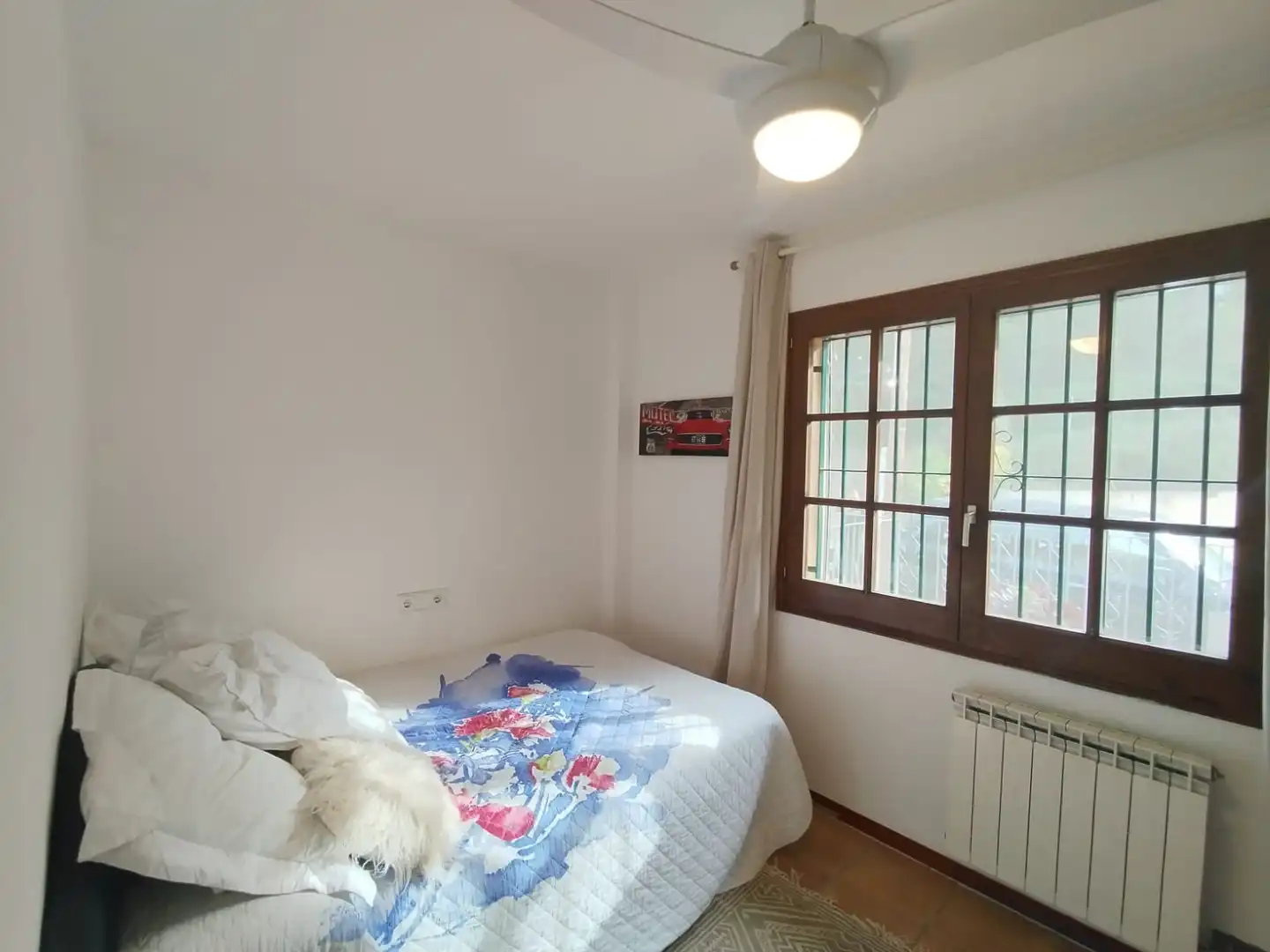 Schlafzimmer von Einfamilien-Reihenhaus zum Verkauf in Santa Cristina d'Aro mit Heizung und Terrasse