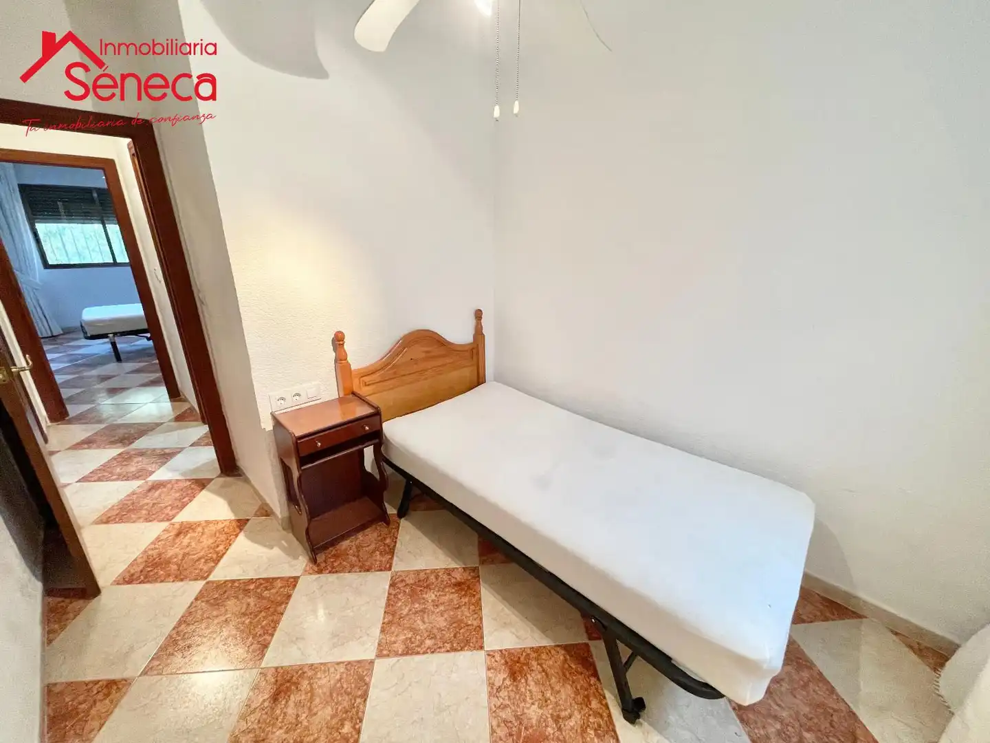 Schlafzimmer von Wohnung zum Verkauf in Córdoba mit Klimaanlage, Heizung und Terrasse