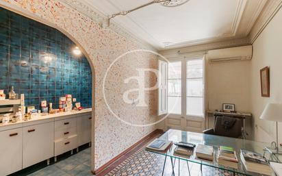 Flat for sale in  Barcelona Capital  with Air Conditioner, Heating and Terrace