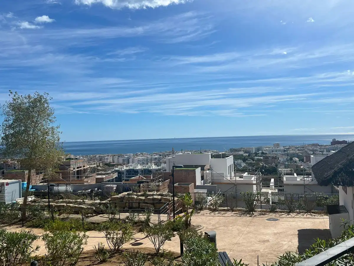 Wohnung zum Verkauf in Estepona - Estepona,Centro,Avenida Juan Carlos I