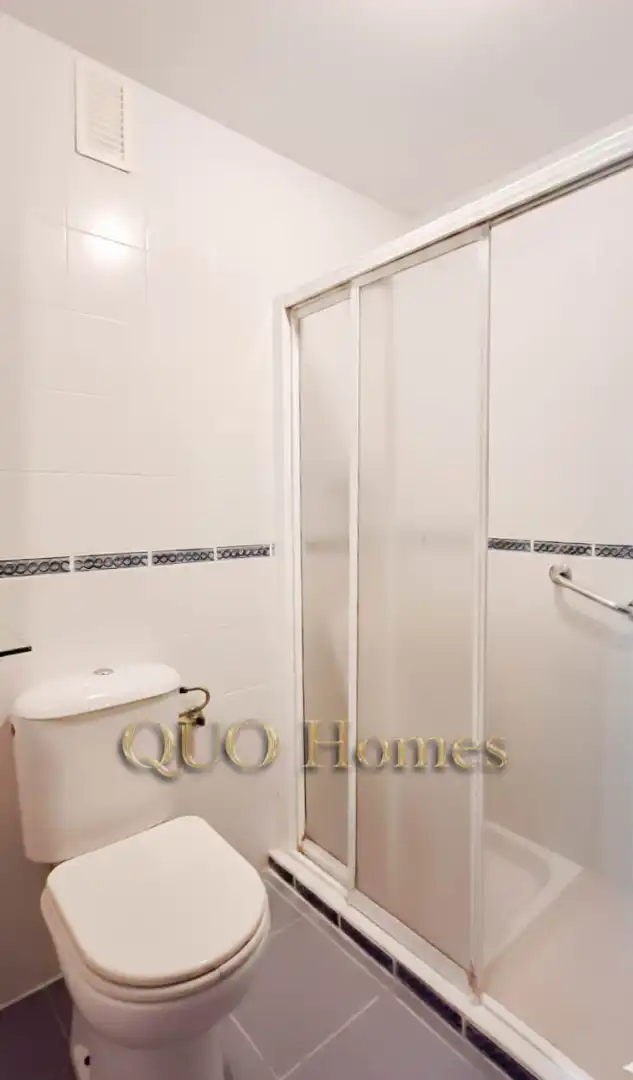 Bathroom of Flat for sale in Jerez de la Frontera  with Air Conditioner, Furnished and Balcony