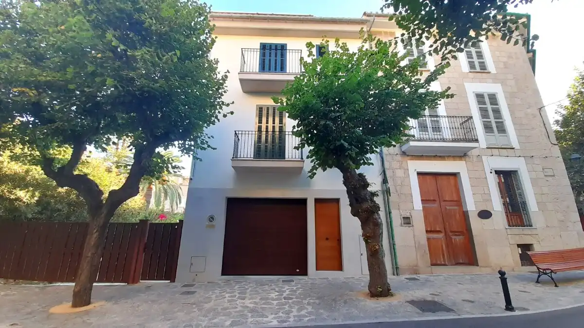 Semi-detached house with terrace for sale in Sóller, imagen 3
