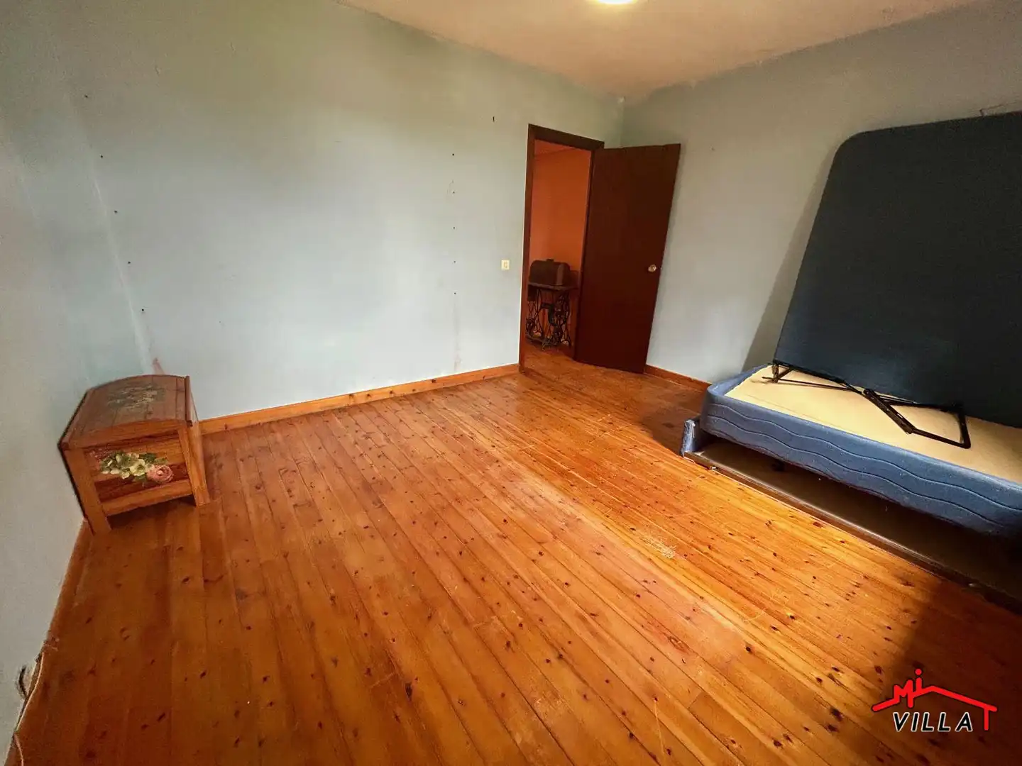 Dormitori de Casa adosada en venda en Solórzano amb Terrassa i Traster