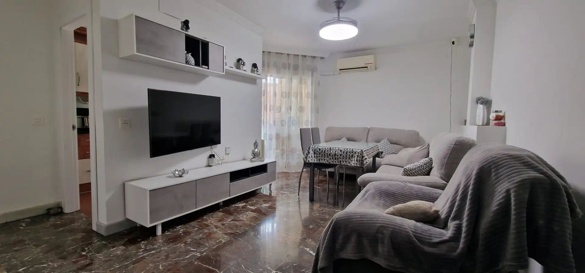 Piso con ascensor en venta en Calle Generalife