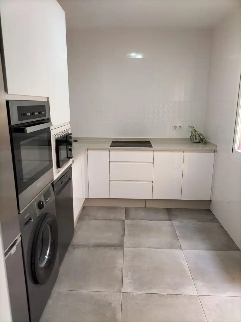 Cuina de Casa o xalet en venda en Alcalá de Guadaira amb Aire condicionat, Calefacció i Terrassa