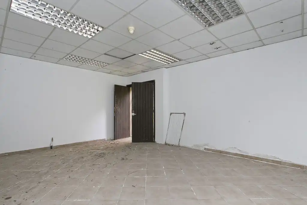 Local en venta en Avinyonet del Penedès