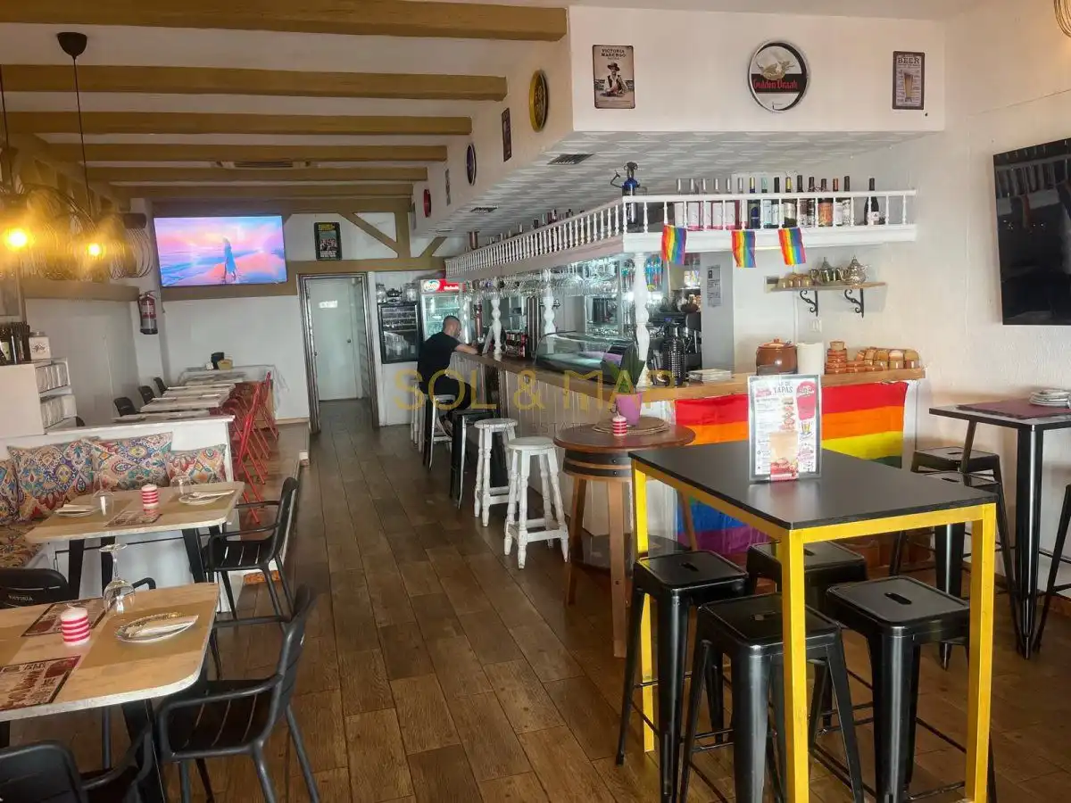 Business premises for transfer in El Bajondillo, imagen 2