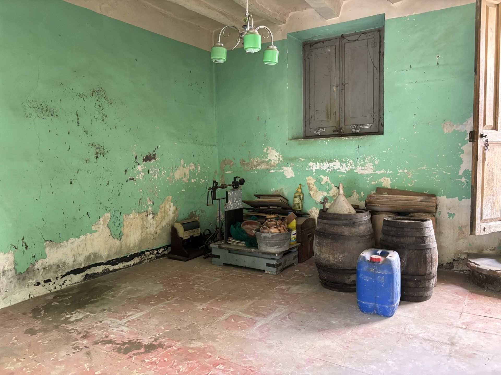 Cocina de Finca rústica en venta en La Vall de Bianya con Trastero