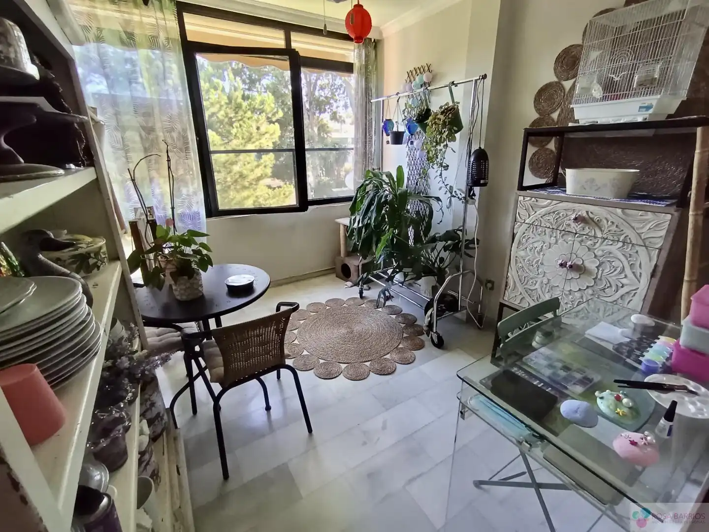 Sala de estar de Piso en venta en Marbella con Aire acondicionado, Terraza y Piscina comunitaria