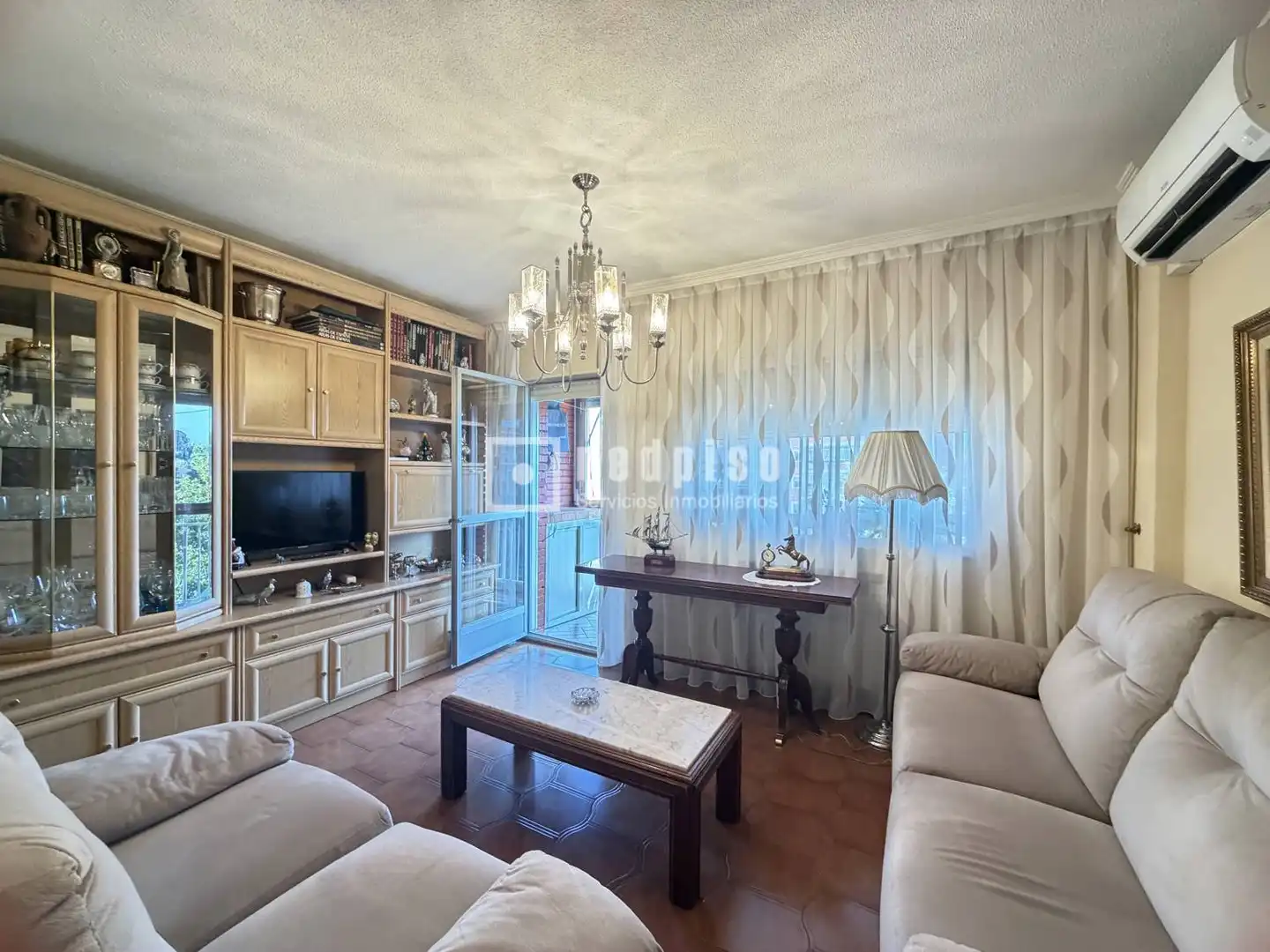 Piso con ascensor en venta en Zarzaquemada, imagen 2