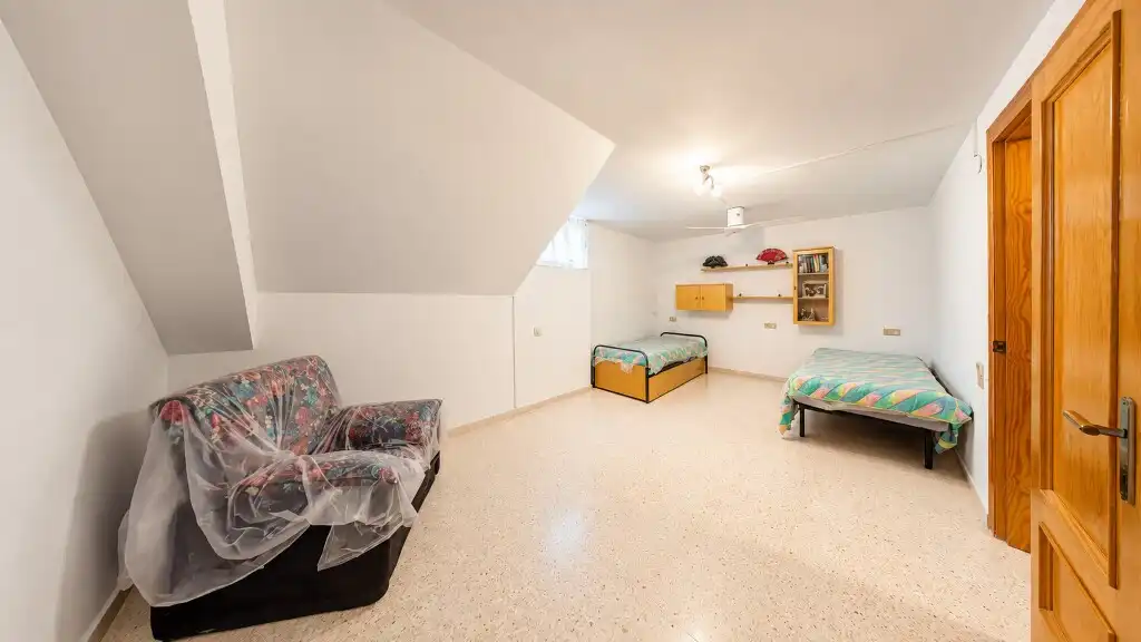 Casa adosada en venta en Vélez-Málaga con Amueblado