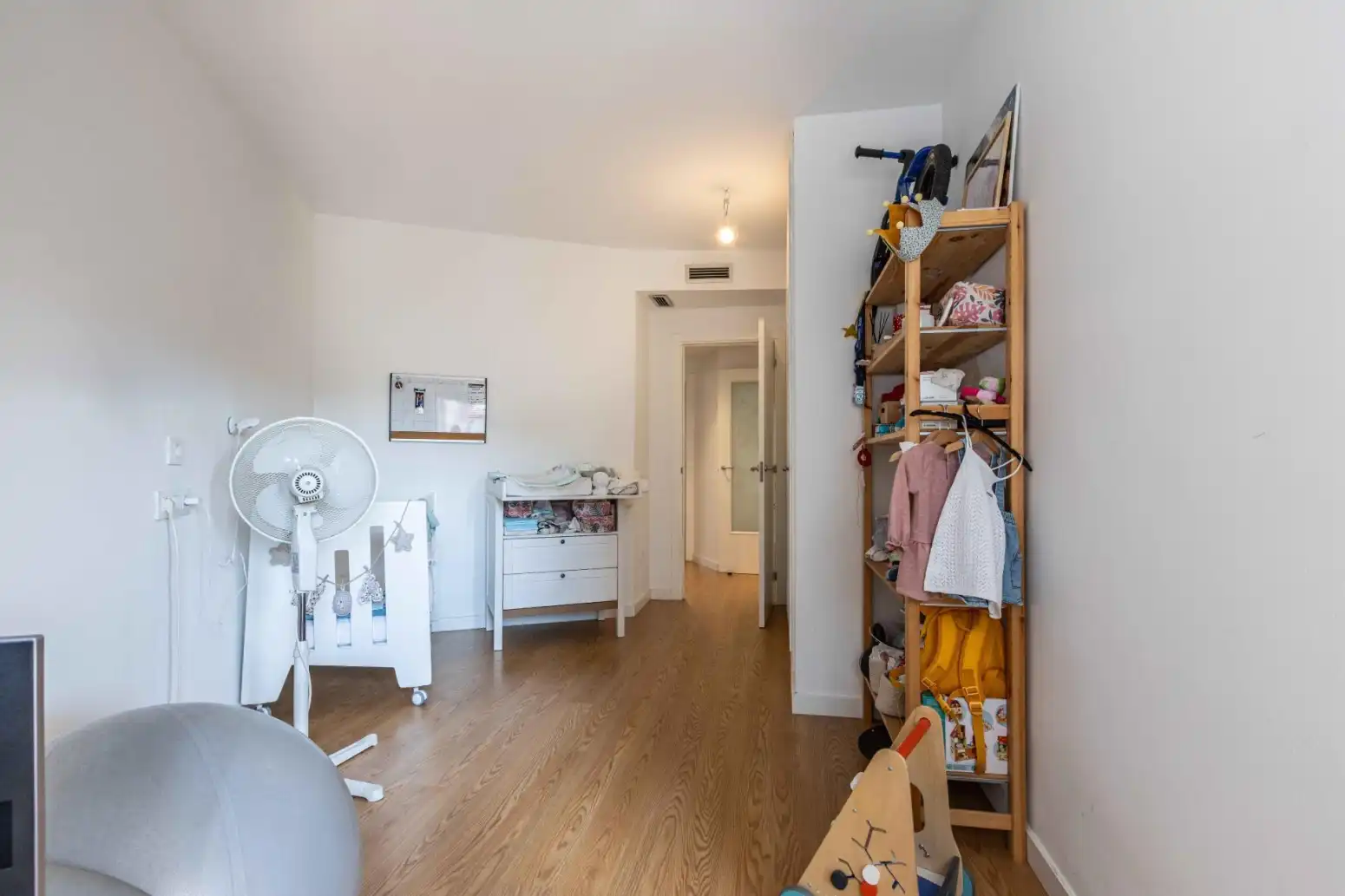 Habitación de Piso en venta en Terrassa con Calefacción, Parquet y Terraza