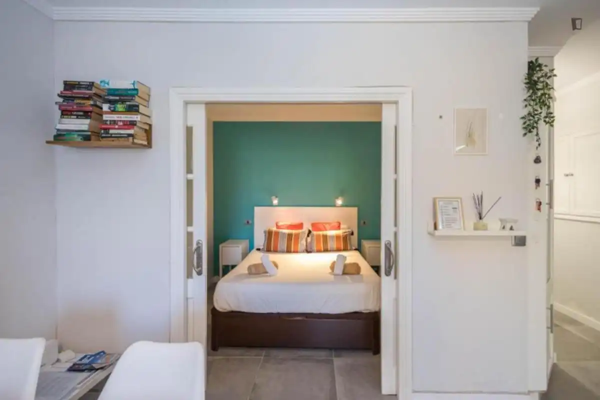 Dormitori de Apartament de lloguer en Las Palmas de Gran Canaria amb Moblat, Rentadora i Microones