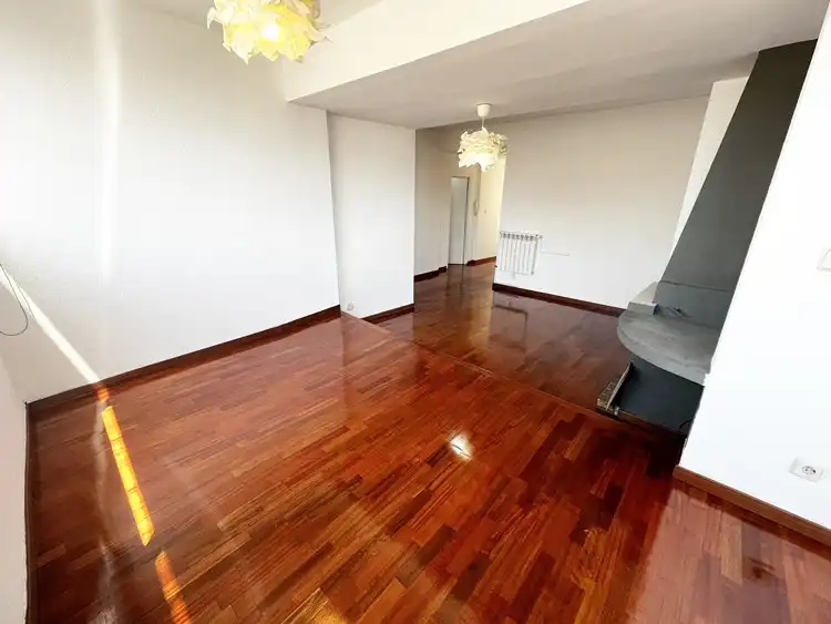 Piso con ascensor en alquiler en Calle de Menorca, imagen 5