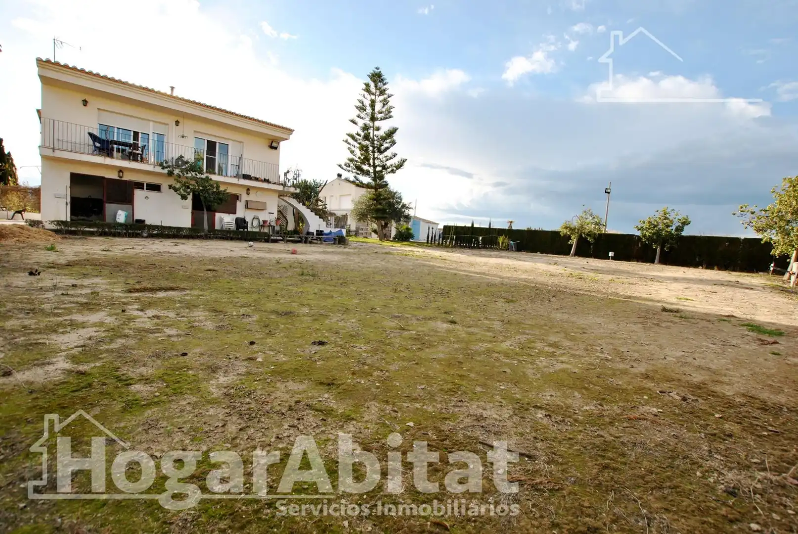 Casa o xalet en venda en Oliva amb Aire condicionat, Jardí privat i Terrassa