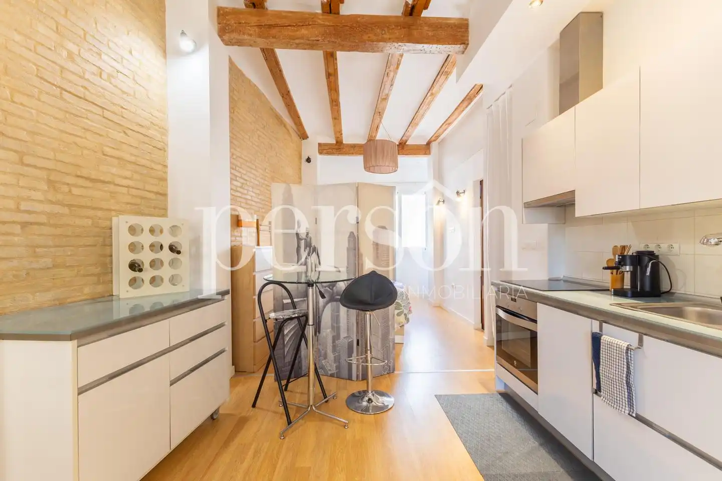Küche von Loft zur Miete in Valencia mit Klimaanlage, Heizung und Möbliert