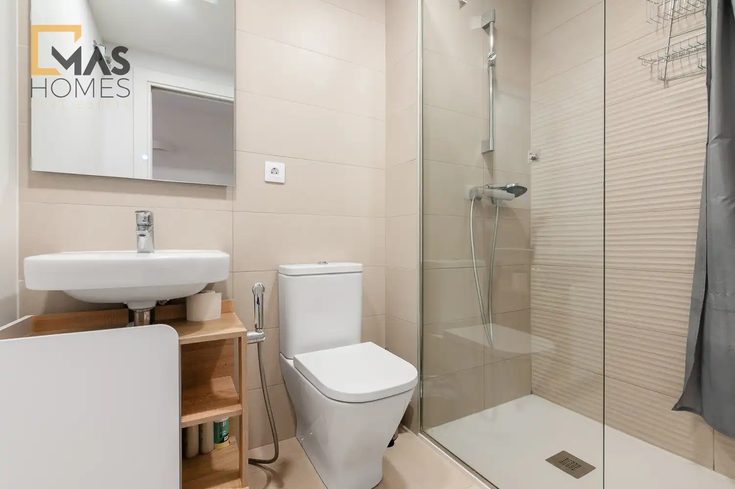 Baño de Ático en venta en Salou con Aire acondicionado, Calefacción y Jardín privado