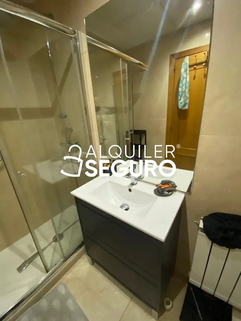 Baño de Casa o chalet de alquiler en Guadalajara con Aire acondicionado, Calefacción y Terraza