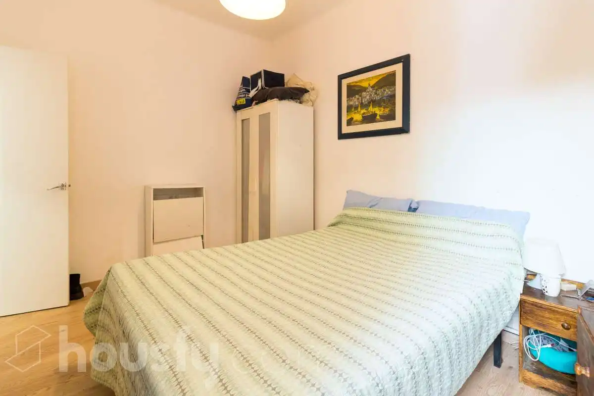Schlafzimmer von Erdgeschoss zum Verkauf in Barcelona mit Heizung, Parkett und Terrasse