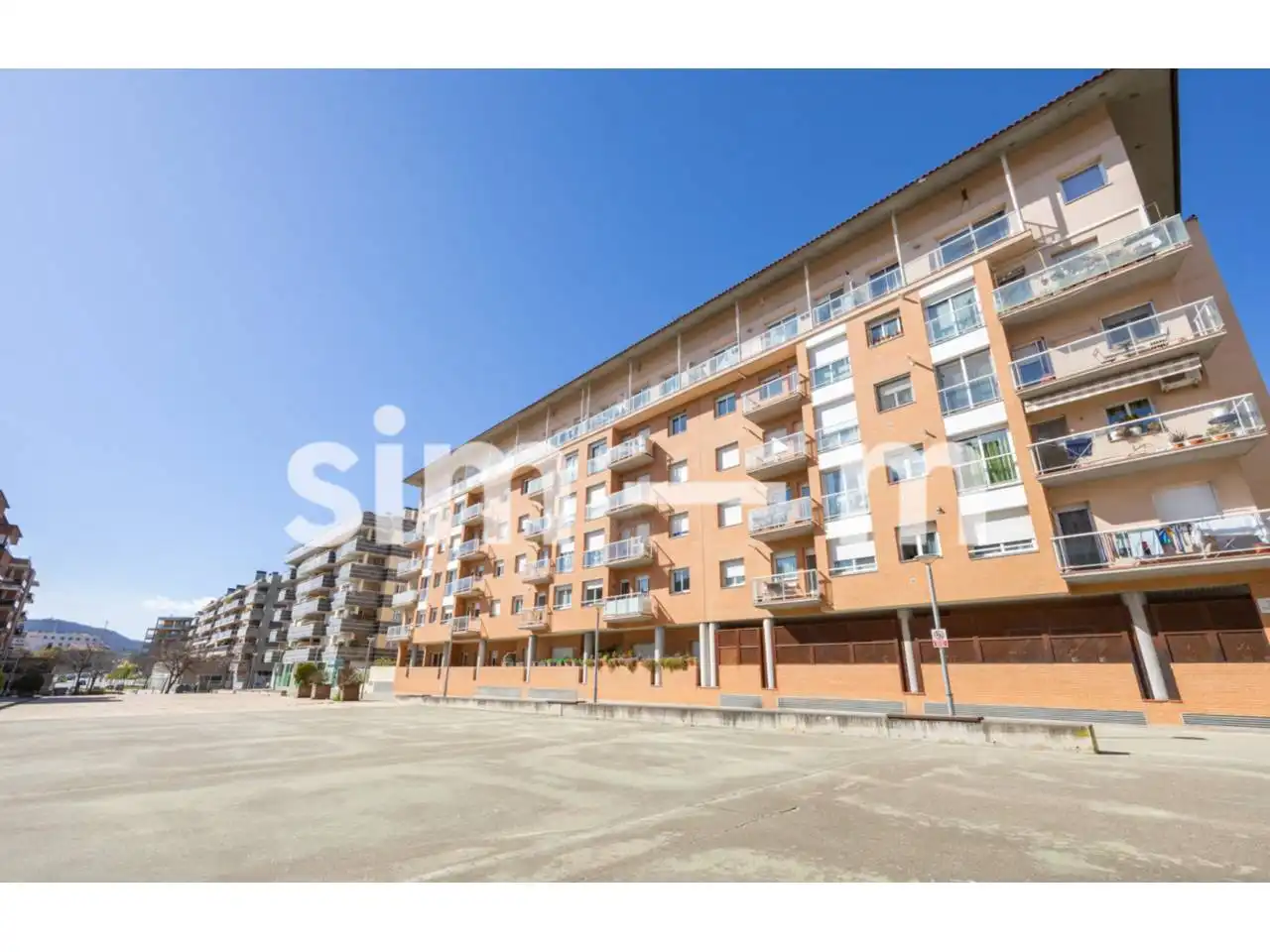 Vista exterior de Piso en venta en Vic con Calefacción, Amueblado y Balcón