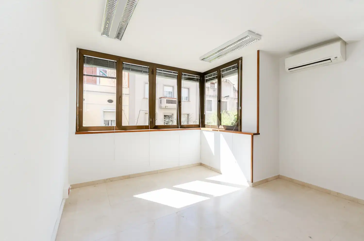 Oficina de lloguer a L'Hospitalet de Llobregat, Barcelona