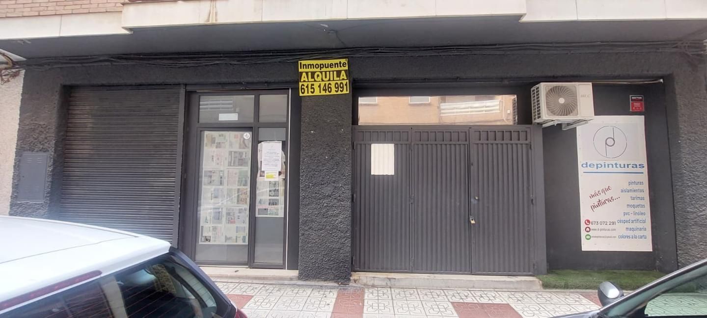 Local de lloguer en  Granada Capital amb Aire condicionat