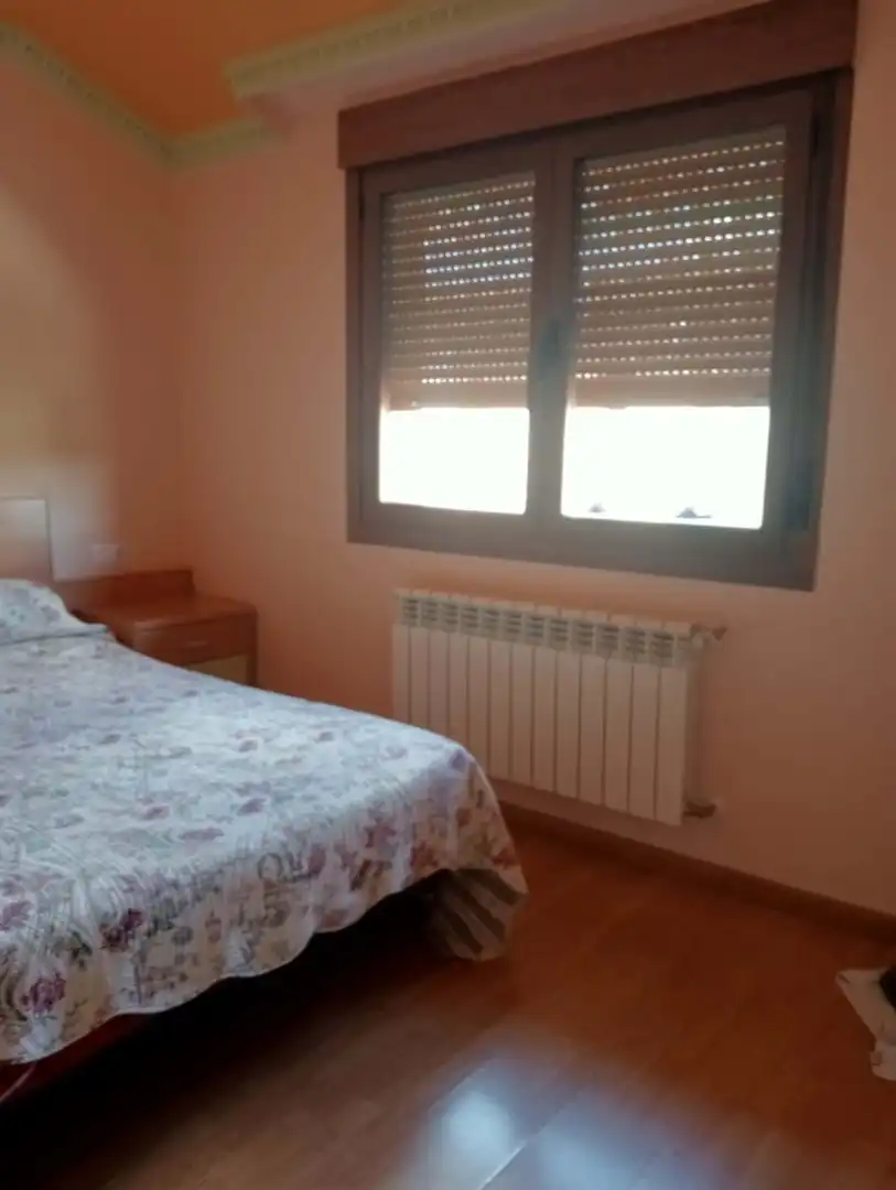 Bedroom of Houses for sale in Ribera Baja / Erriberabeitia