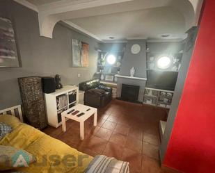 Sala d'estar de Casa o xalet en venda en Algeciras