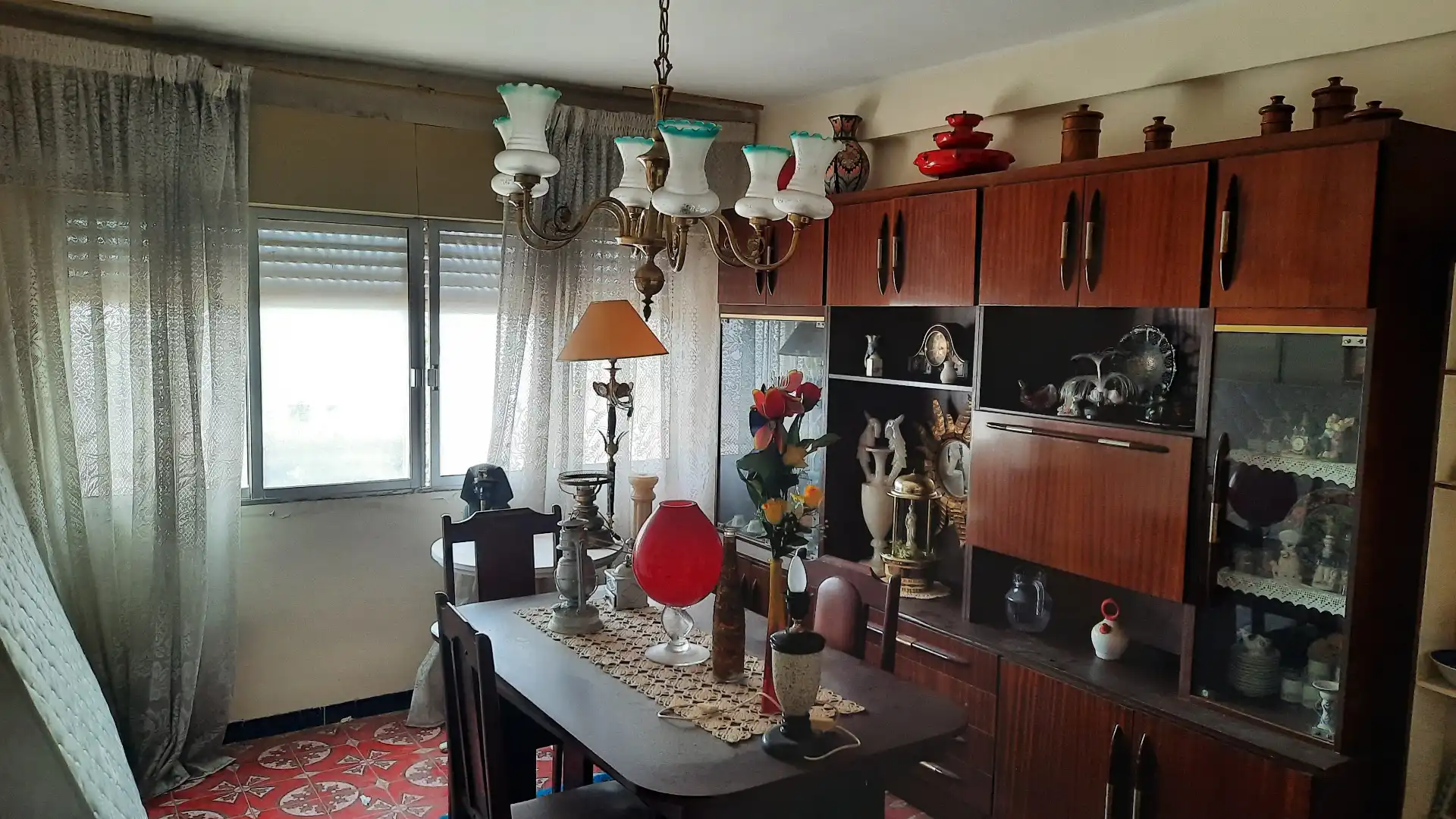 Appartamento con terrazza in vendita a Casco Urbano