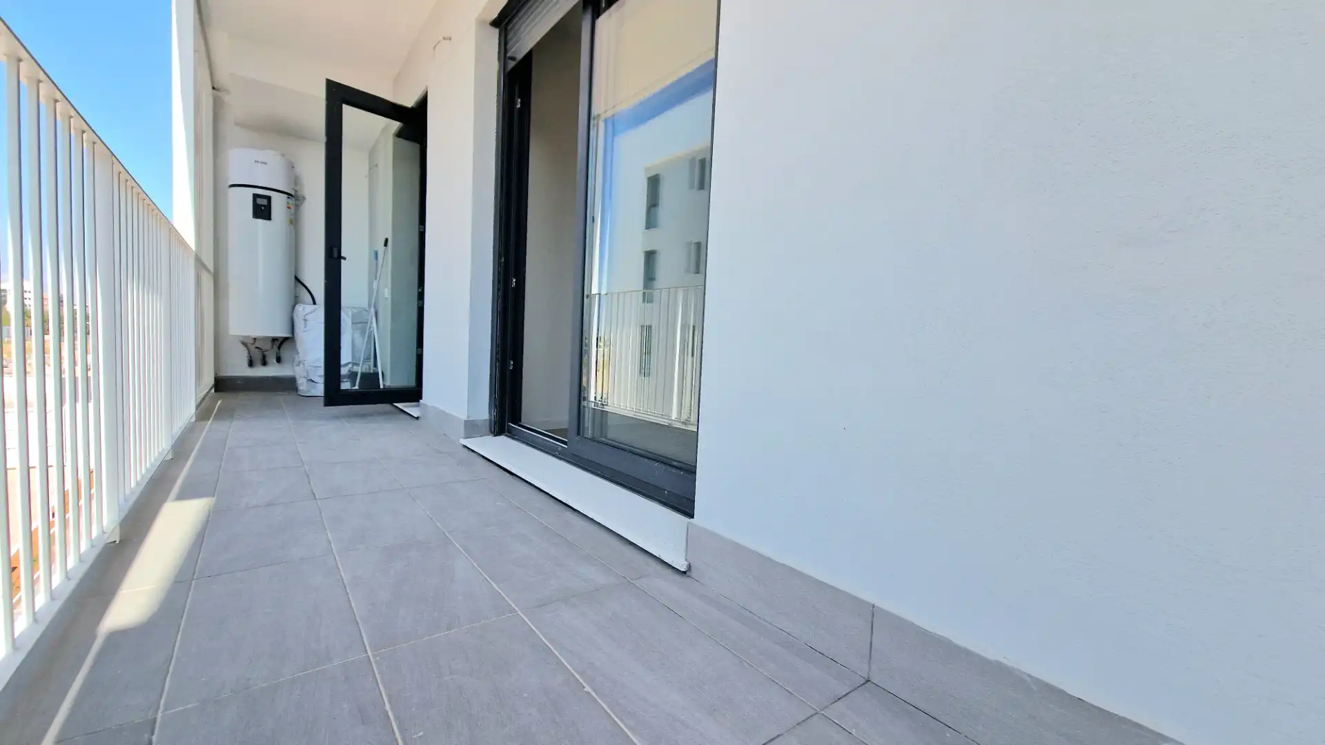Appartamento con piscina in affitto a Calle Maimónides, imagen 7