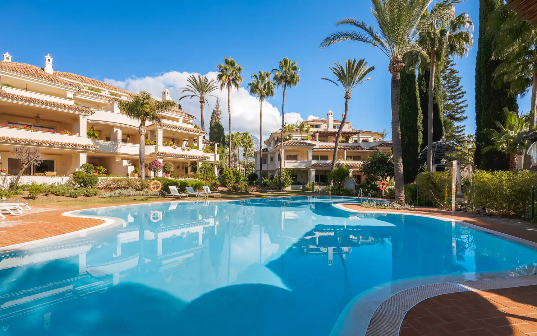 Àtic amb piscina en venda a Nueva Andalucía, imagen 24