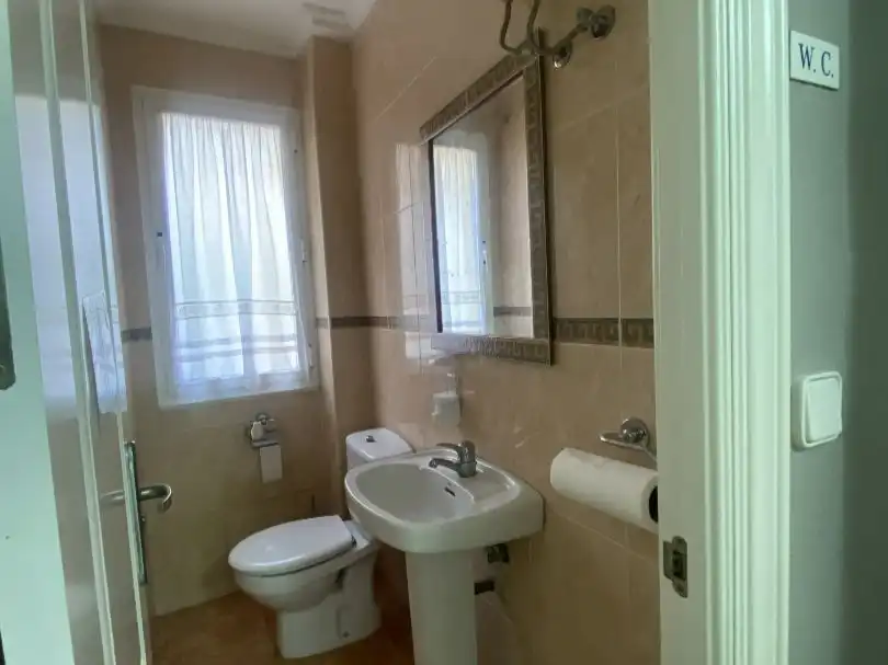 Appartamento con ascensore in vendita a Calle Perines 7, imagen 6