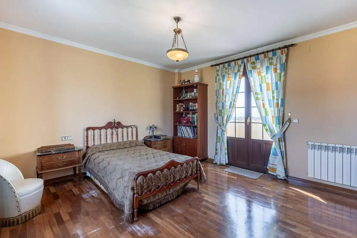 Habitación de Casa o chalet en venta en Cájar con Calefacción, Jardín privado y Terraza