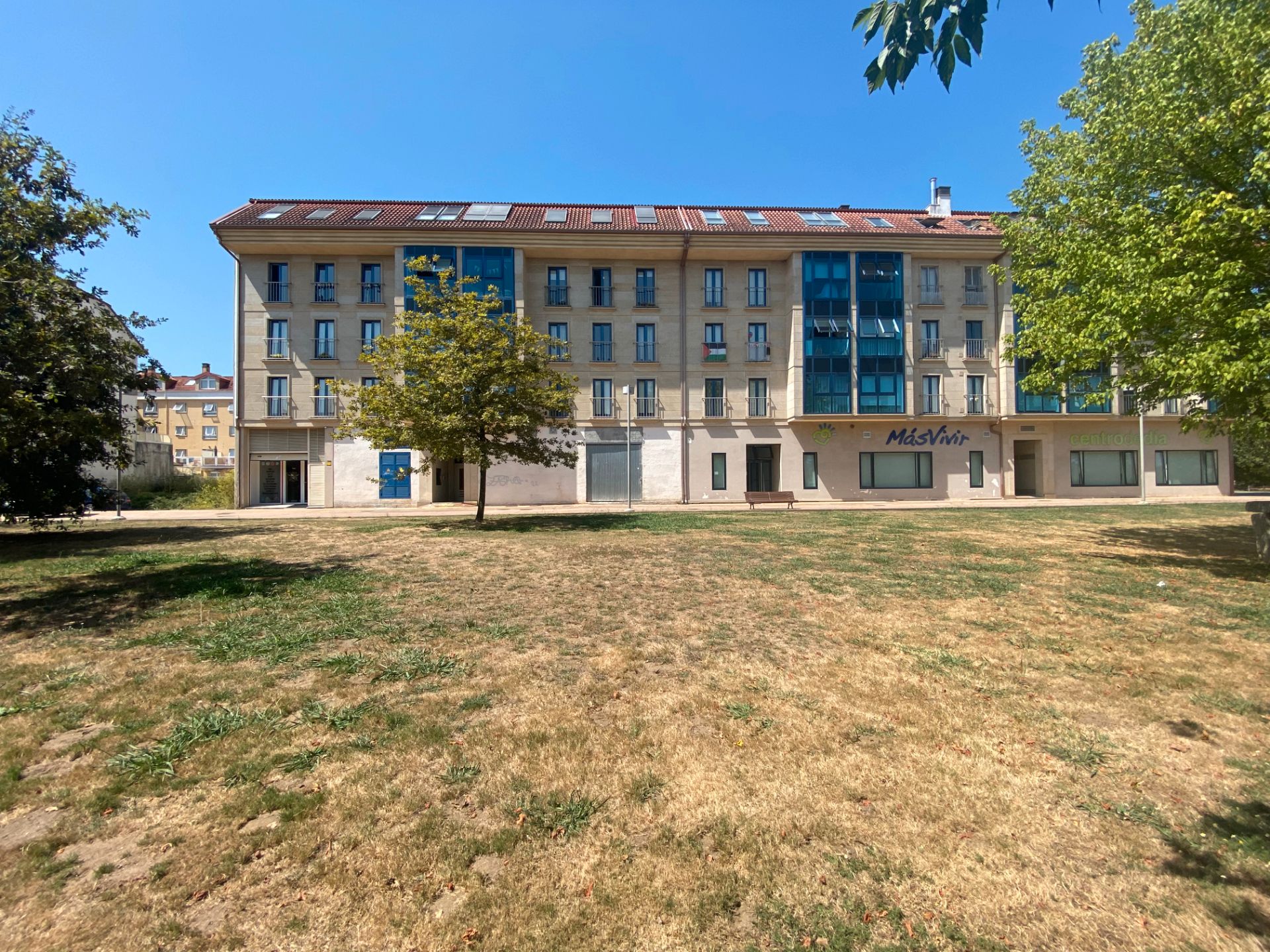 Vista exterior de Ático en venta en Ames con Calefacción, Parquet y Amueblado