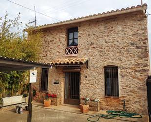 Exterior view of Single-family semi-detached for sale in Sant Joan de Moró  with Terrace and Balcony