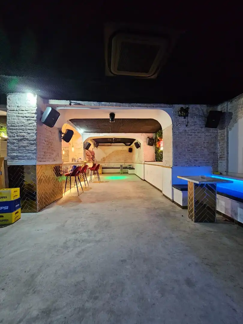 Local comercial en venta en L'Eixample, imagen 13