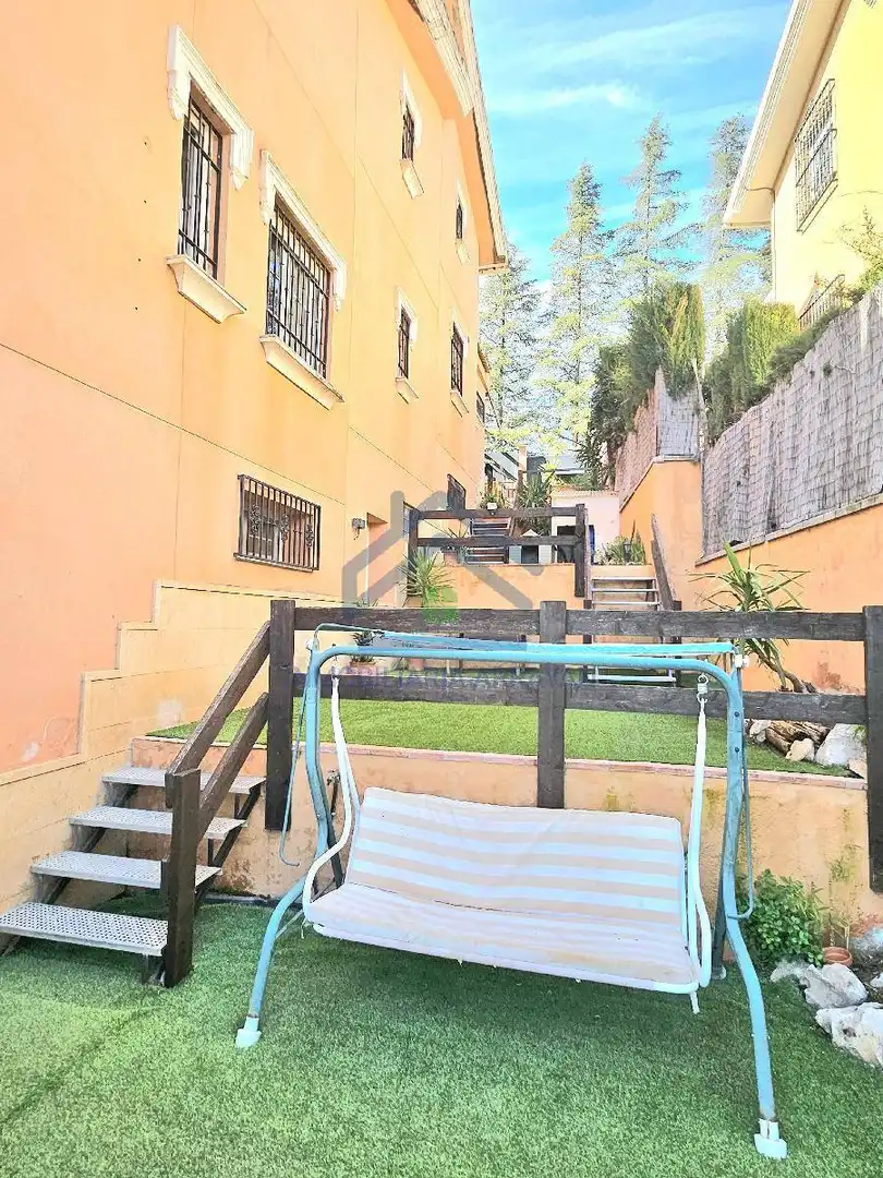 Chalet con terraza en venta en Gójar, imagen 10