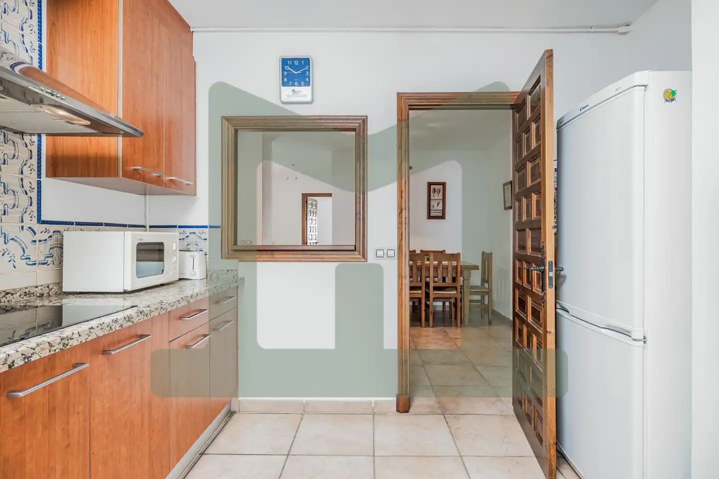 Küche von Wohnung zum Verkauf in Zahara de los Atunes mit Klimaanlage, Terrasse und Abstellraum