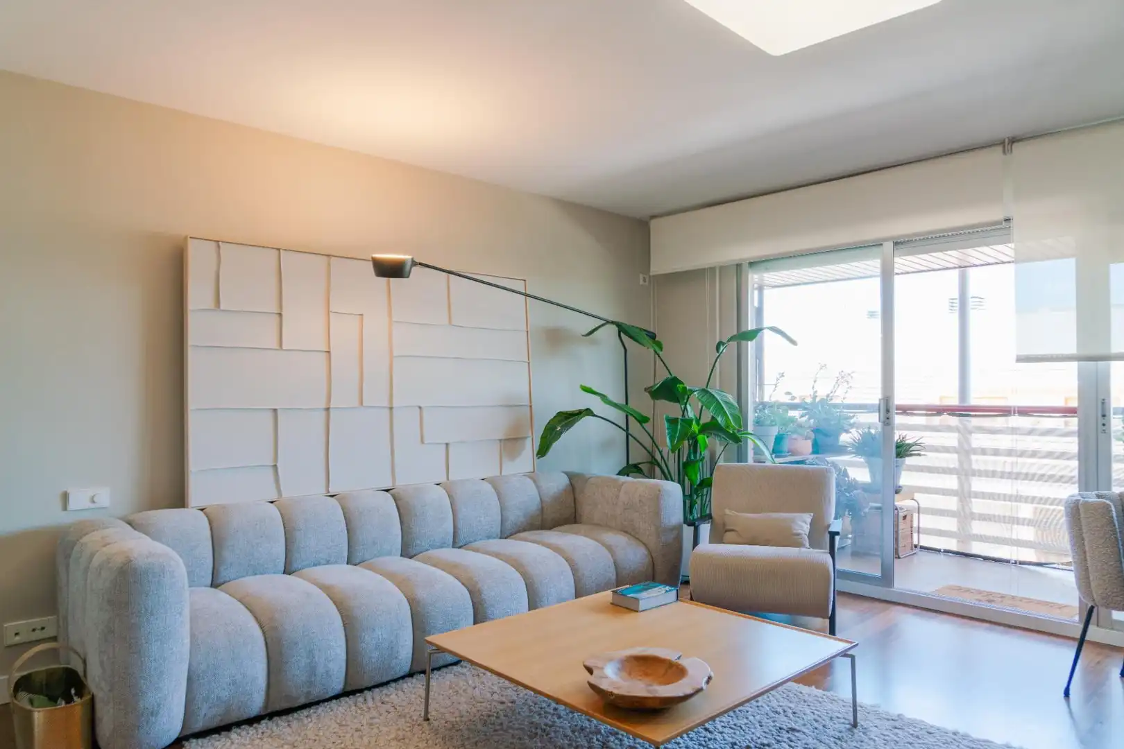 Living room of Duplexes for sale in Zaragoza  with Heating, Furnished and Balcony