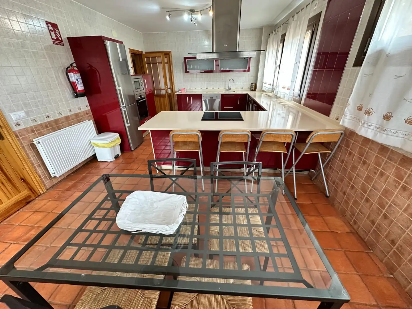 Cocina de Casa o chalet en venta en Villalba de la Sierra con Aire acondicionado, Calefacción y Terraza