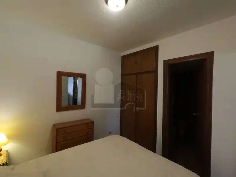 Schlafzimmer von Wohnung zur Miete in Valencia mit Klimaanlage, Möbliert und Ofen