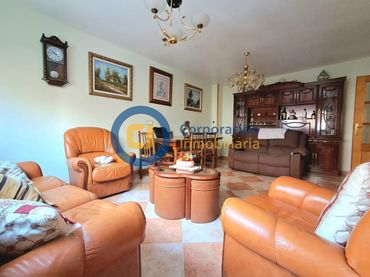 Piso con balcón en venta en Lorca Ciudad