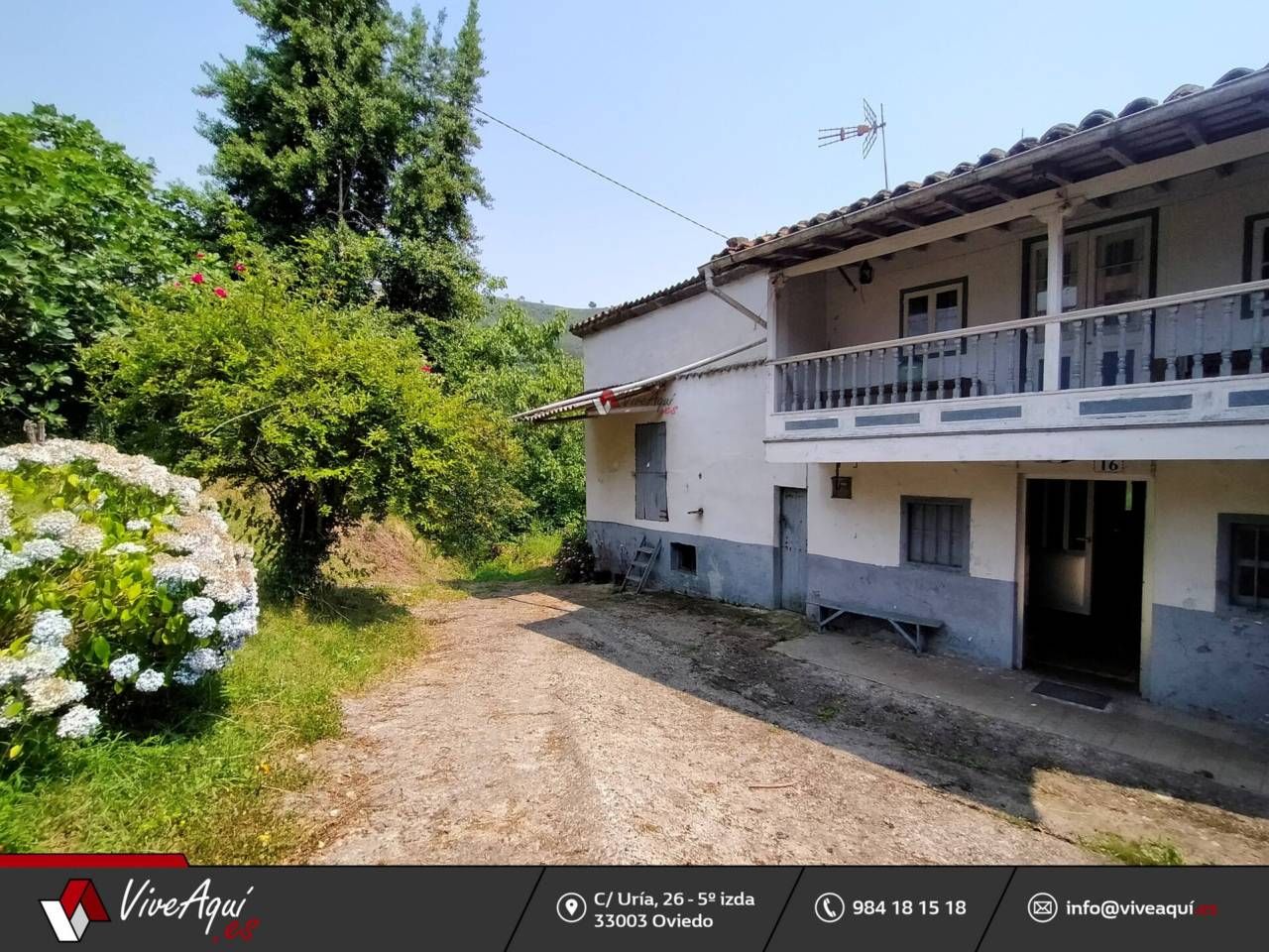 Exterior view of House or chalet for sale in Villaviciosa  with Private garden