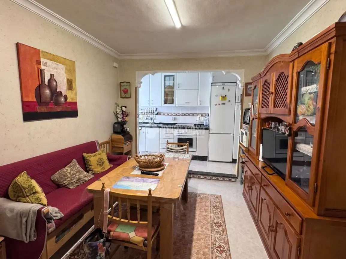 Cocina de Piso en venta en León Capital  con Calefacción, Parquet y Trastero